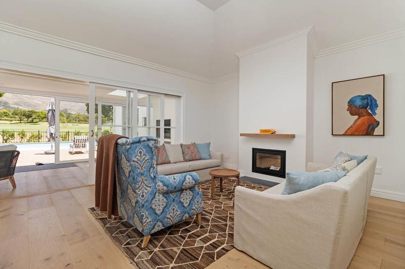 To Let 5 Bedroom Property for Rent in Steenberg Estate Western Cape